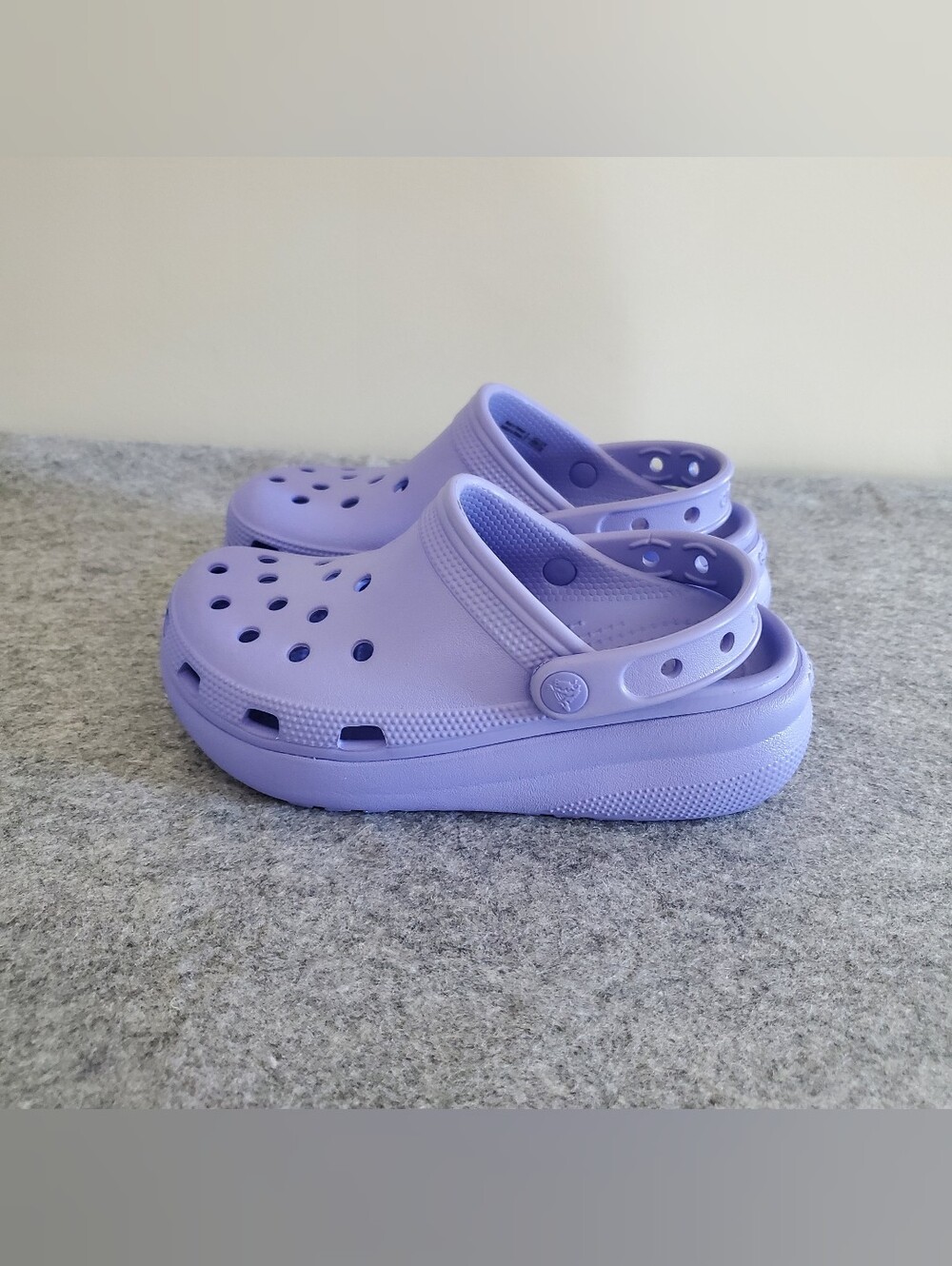Crocs Classic Crush Platform Clogs Lavender Kids Size J2
